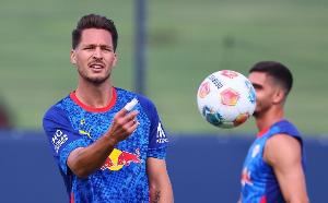 德天空：布拉斯维希将加盟勒沃库森，转会费200万+100万欧