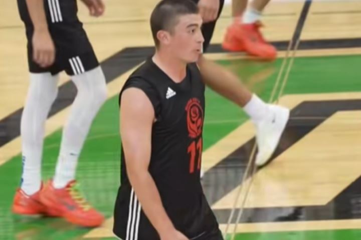 纯纯降维打击🔥普理查德两小时内在两场半职业比赛中爆砍86分