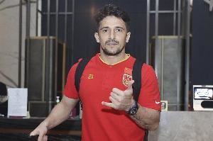 洛国富：离开中国3年后我还是中国公民，当年入籍没太想钱的事