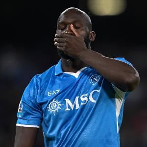 迪马济奥：卢卡库友谊赛受伤，那不勒斯可能寻求签下一名前锋