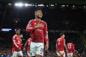 卡塞米罗：生涯从未见过曼联这样棒的球迷，落后时他们声浪更澎湃