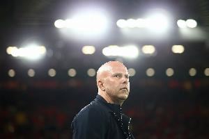 斯洛特谈引援：不喜欢阵容太庞大，希望每个球员都有球踢